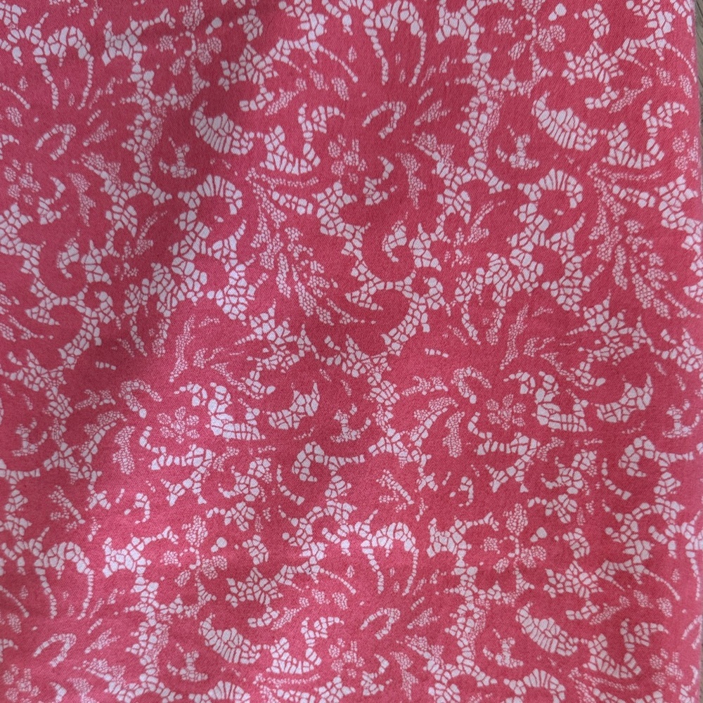 🌸 Reitmans Pink Floral Pencil Skirt
Size 4P (Petite) - Picture 5 of 5